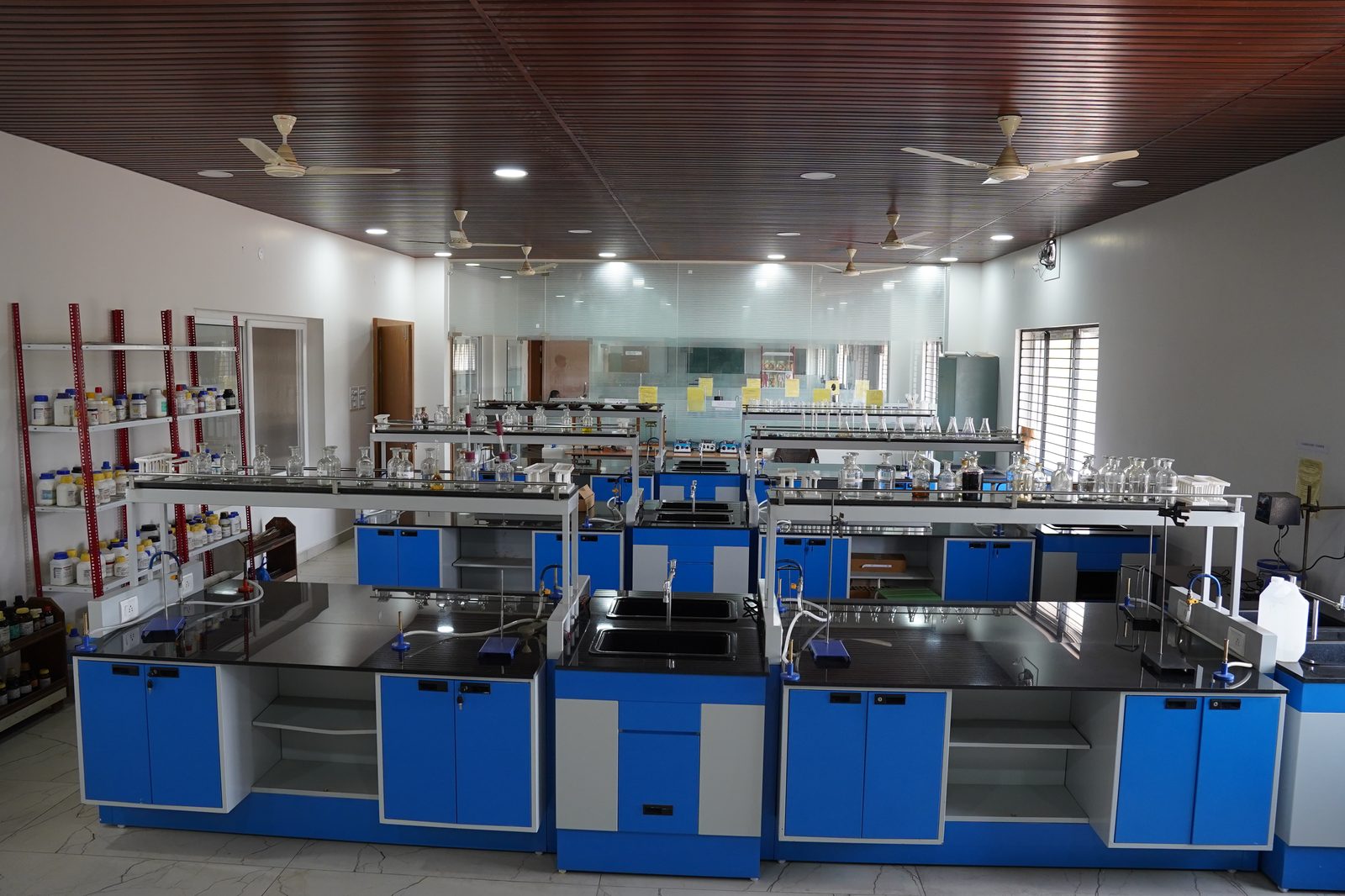 D-pharmacy lab2